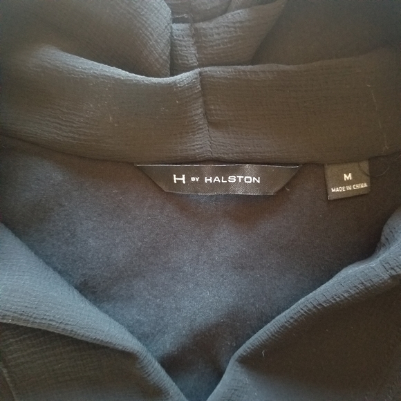 H by Halston Black Front Bottom Knot Top Size Medium Poly Spandex Mix - Picture 5 of 6